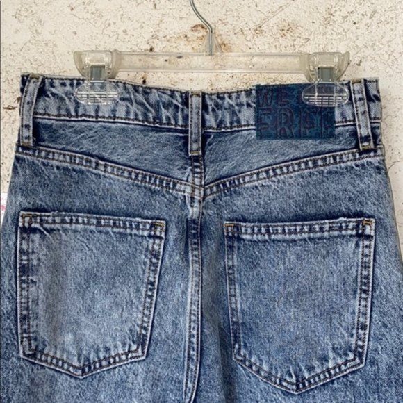 NWT Free People Distressed Denim/Jeans - Picture 9 of 11